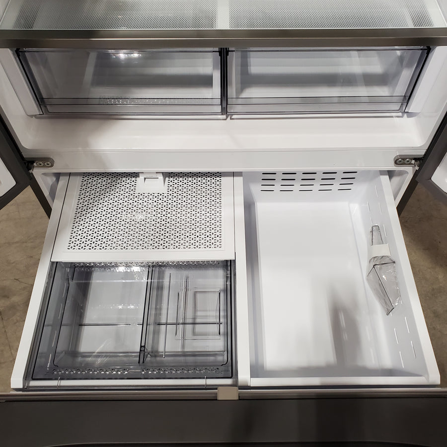 Samsung Bespoke Stainless Steel 3 Door French Door 30 Cu. Ft. Refrigerator with EZ Open Handle and Dual Ice Makers 22134SD235 - RF30BB6200QL - Scratch and Dent (Major)