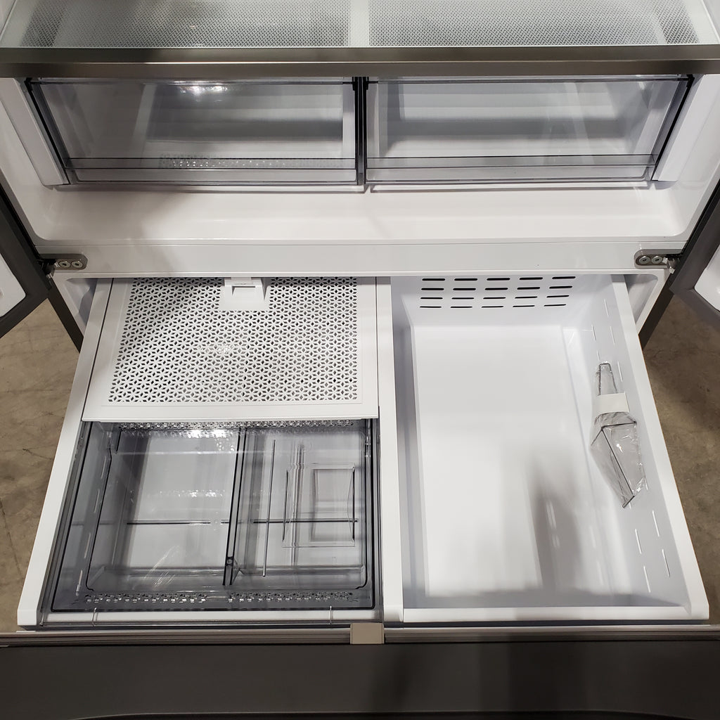 Pictures of Samsung Bespoke Stainless Steel 3 Door French Door 30 Cu. Ft. Refrigerator with EZ Open Handle and Dual Ice Makers 22134SD235 - RF30BB6200QL - Scratch and Dent (Major) - Neu Appliance Outlet - Discount Appliance Outlet in Austin, Tx