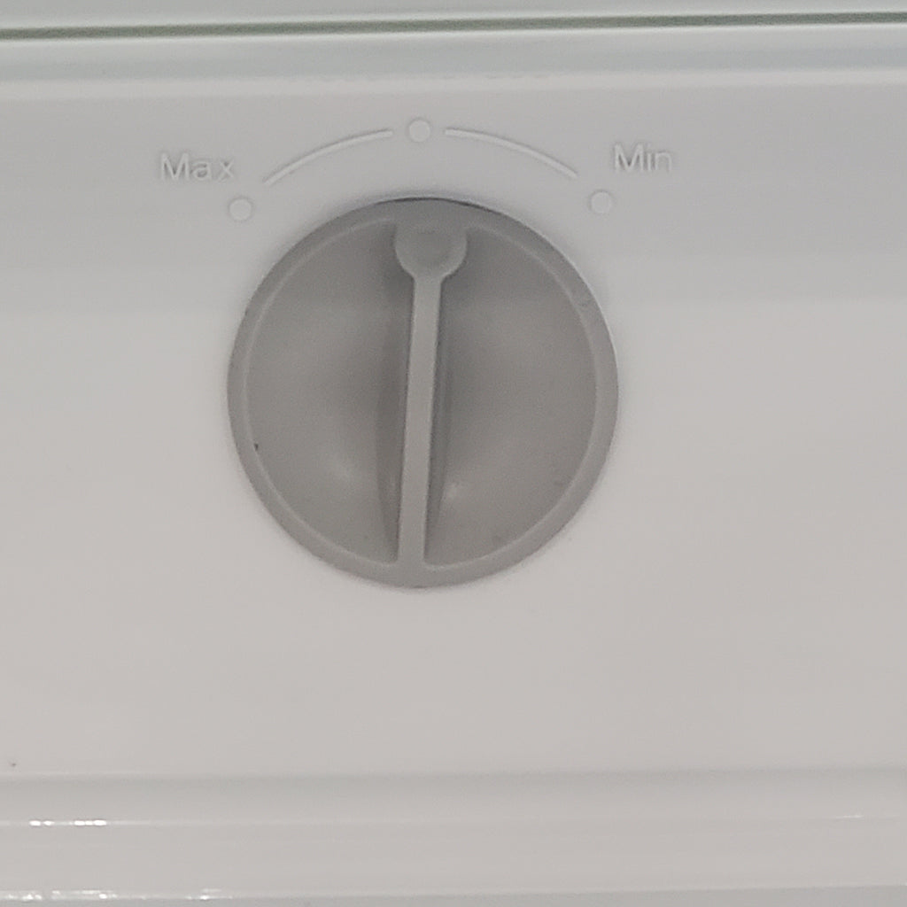 Pictures of Whirlpool 18 Cu. Ft. 28" Wide Refrigerator in Stainless Steel 3SD654 - WRT518SZFM - Scratch & Dent (Minor) - Neu Appliance Outlet - Discount Appliance Outlet in Austin, Tx