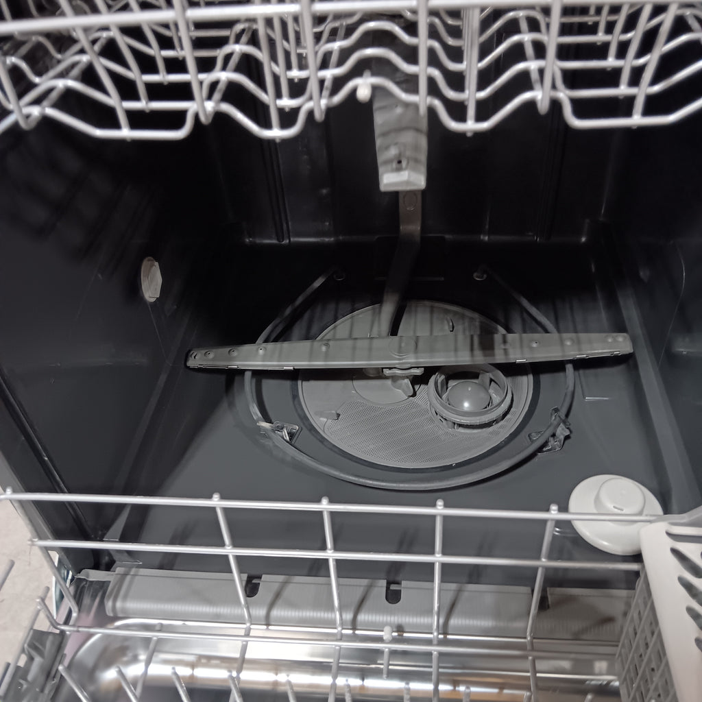Whirlpool Built In Dishwasher with 55 dBA in Fingerprint Resistant Stainless Steel 25138SSD771 - WDP540HAMZ - Scratch & Dent (Minor)
