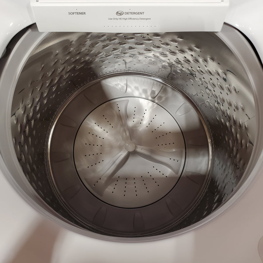 Maytag Top Load 4.8 cu ft Washer with Deep Fill and Slow-Close Glass Lid MVW6200KW - Scratch & Dent (Minor) and Maytag 7.0 cu ft Electric Dryer with Moisture Sensing and Quick Dry Cycle 16195 - MED6200KW - Scratch & Dent (Moderate)