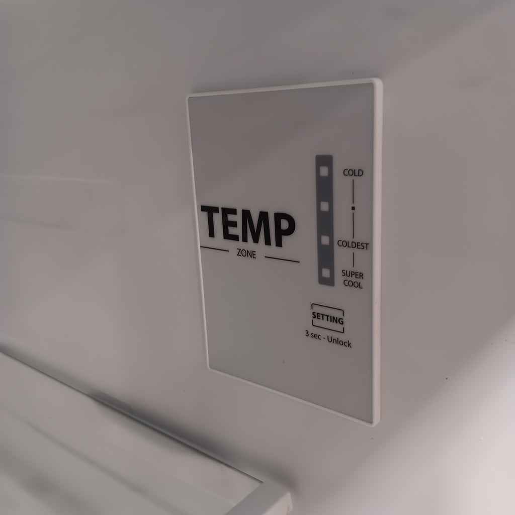 Pictures of Vissani 14.2 cu. ft. Top Freezer Refrigerator in White, Garage Ready 25CR224 -MDTF14WH5 - Scratch & Dent (Minor) - Neu Appliance Outlet - Discount Appliance Outlet in Austin, Tx