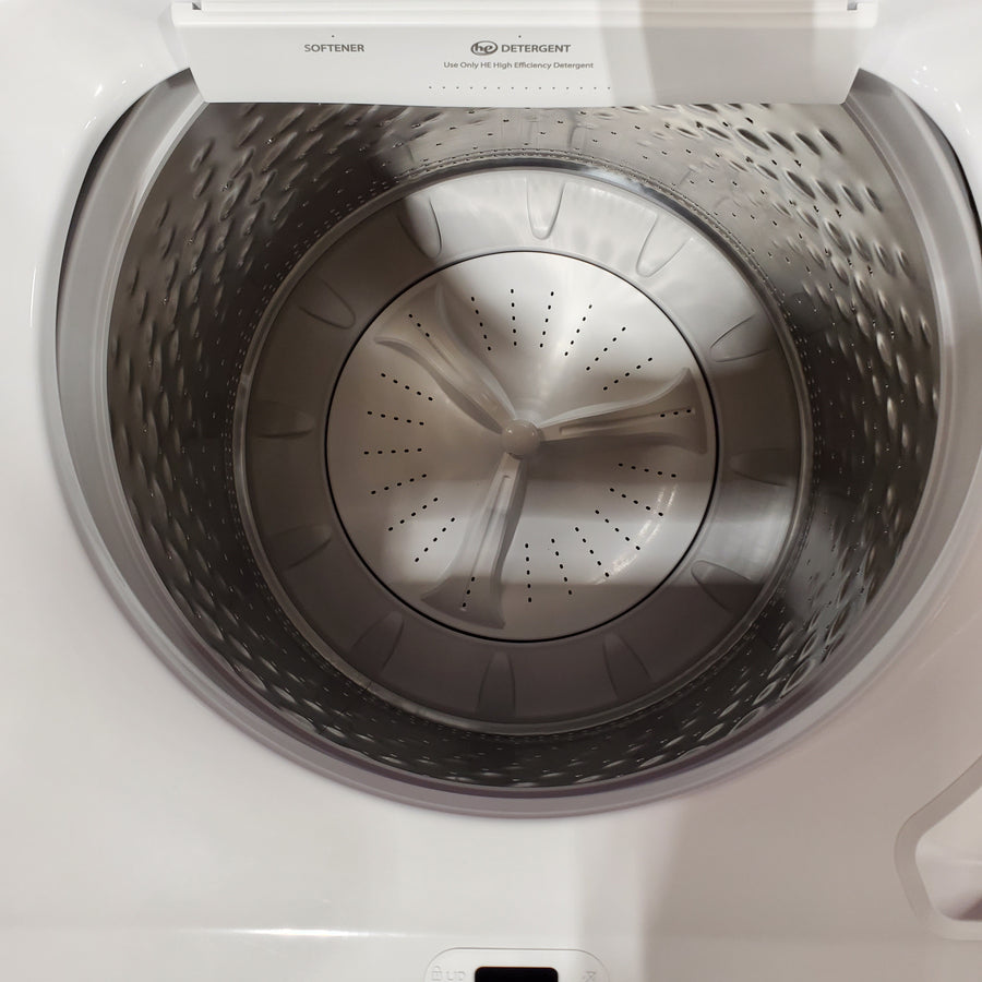 Maytag Top Load 4.8 cu ft Washer with Deep Fill and Slow-Close Glass Lid MVW6200KW - Scratch & Dent (Major) and Maytag 7.0 cu ft Electric Dryer with Moisture Sensing and Quick Dry Cycle 16242 - MED6200KW - Scratch & Dent (Minor)