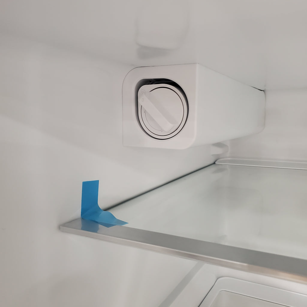 Whirlpool French Door Refrigerator in Fingerprint Resistant Stainless Finish with In-Door Water and Ice Maker - 30 cu. ft. 22SD023 - WRFF3536SZ - Open Box