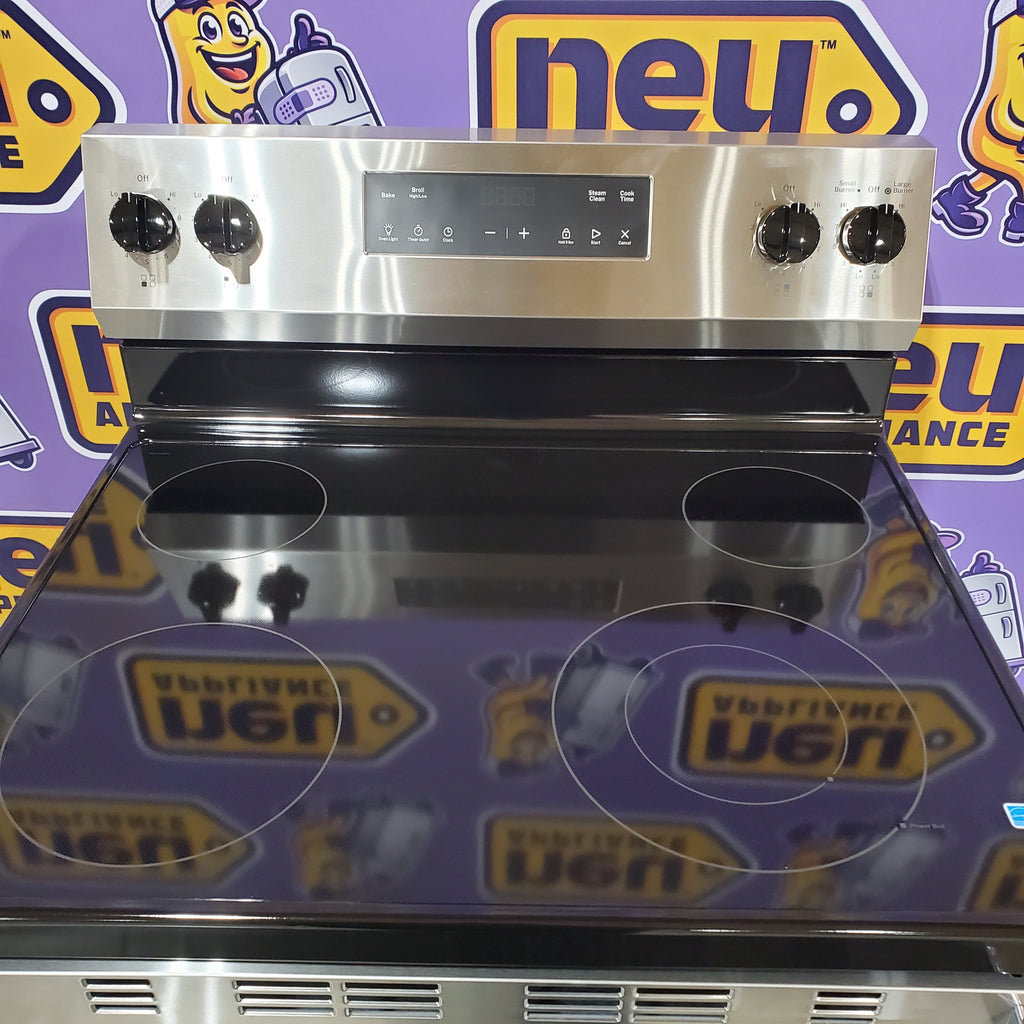 Pictures of GE® Stainless Steel ENERGY STAR® Free-Standing Electric Range with 4 Burner Radiant Cooktop 24SD037 - GRF400SVSS - Open Box - Neu Appliance Outlet - Discount Appliance Outlet in Austin, Tx
