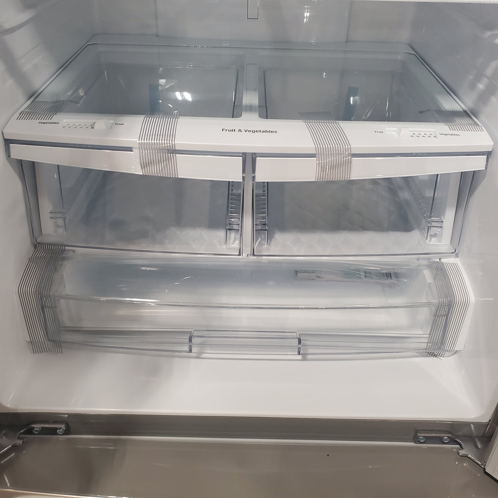 LG 22 cu. ft. 30-inch Wide French Door Refrigerator in Stainless Steel 3SD922 - LFCS22520S - Scratch & Dent (Minor)