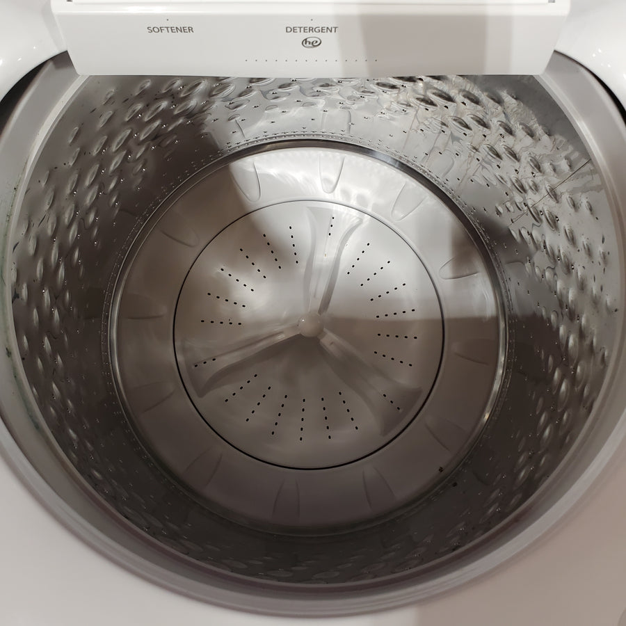 Maytag Top Load 4.8 cu ft Washer with Deep Fill and Slow-Close Glass Lid 30133SD122 - MVW6200KW - Scratch & Dent (Moderate)