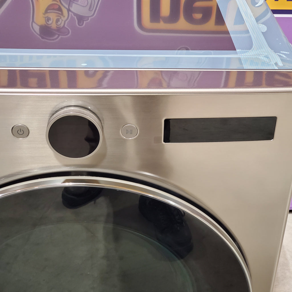 LG Ultra Large Capacity Smart Front Load Electric Energy Star 7.4 Cu. Ft. Dryer with Sensor Dry and Steam Technology 5SD189 - DLEX5500V - Scratch and Dent (Minor)