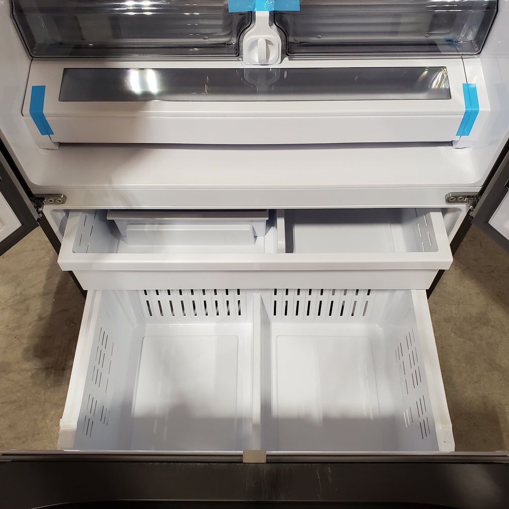 Pictures of Samsung Stainless Steel 30 cu. ft. Mega Capacity 3-Door French Door Refrigerator with Family Hub™ - 22231SD317 - RF32CG5900SRAA - Scratch & Dent (Major) - Neu Appliance Outlet - Discount Appliance Outlet in Austin, Tx