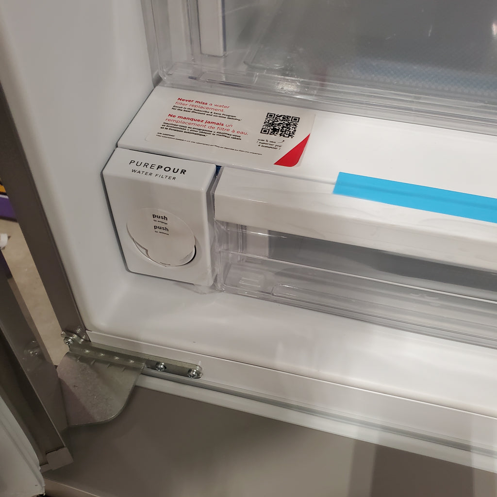 Frigidaire 27.8 cu. ft. 3 Door French Door Refrigerator with Exterior Water and Ice Dispenser 3SD962 - FRFS2823AS - Scratch & Dent (Minor)