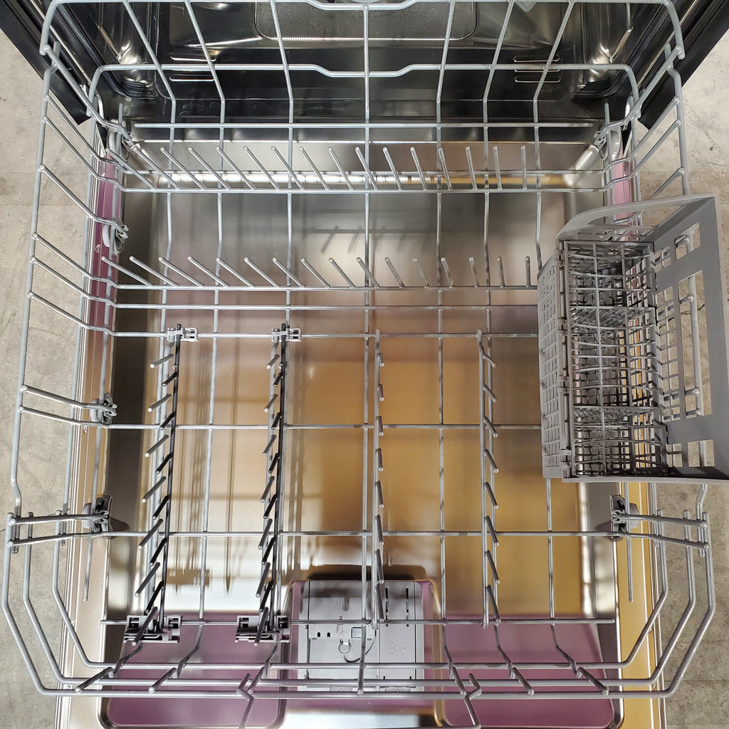 Pictures of Bosch Stainless Steel 500 Series Fully Integrated Built In Smart Dishwasher with 16 Place Setting Capacity and 3rd Rack 3SD174 - SHP65CM5N - Open Box - Neu Appliance Outlet - Discount Appliance Outlet in Austin, Tx