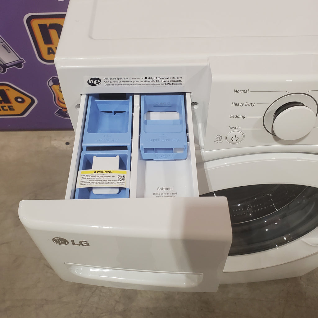 Pictures of LG Ultra Large Capacity Front Load 4.5 Cu. Ft. Washer in White with ColdWash Technology 3SD647 - WM3400CW - Scratch and Dent (Minor) - Neu Appliance Outlet - Discount Appliance Outlet in Austin, Tx