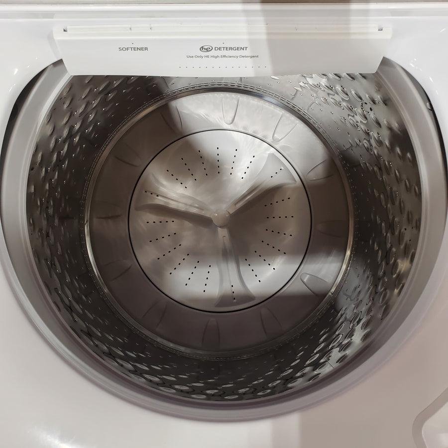 Maytag Top Load 4.8 cu ft Washer with Deep Fill and Slow-Close Glass Lid 30134SD174 - MVW6200KW - Open Box