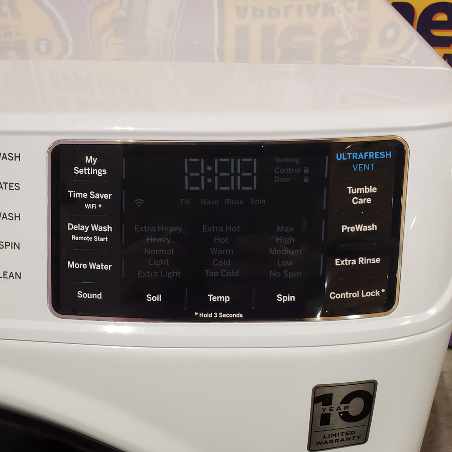 GE ENERGY STAR 4.8 cu. ft. Capacity Smart Front Load Washer with UltraFresh Vent System with OdorBlock 05CR75 - GFW550SSNWW - Scratch & Dent (Minor)