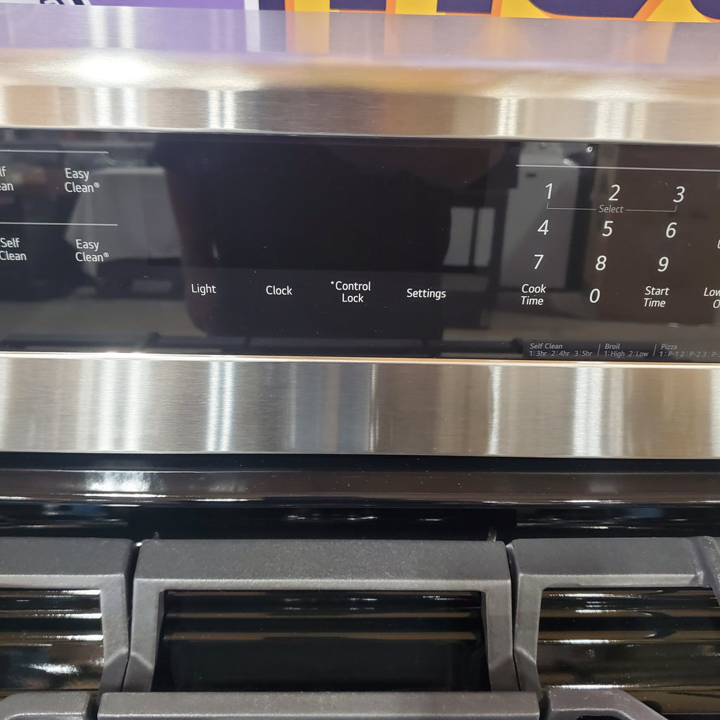 Pictures of LG 6.9 cu. ft. Smart Gas Double Oven Freestanding Range with ProBake Convection®, Air Fry & Air Sous Vide 21SD025 - LDGL6924S - Scratch & Dent (Minor) - Neu Appliance Outlet - Discount Appliance Outlet in Austin, Tx