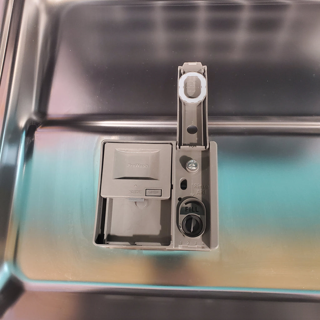 Pictures of 24 in. Fingerprint Resistant Stainless Steel Whirlpool Built In Dishwasher with 55 dBA WDP540HAMZ - Scratch & Dent - Minor - Neu Appliance Outlet - Discount Appliance Outlet in Austin, Tx