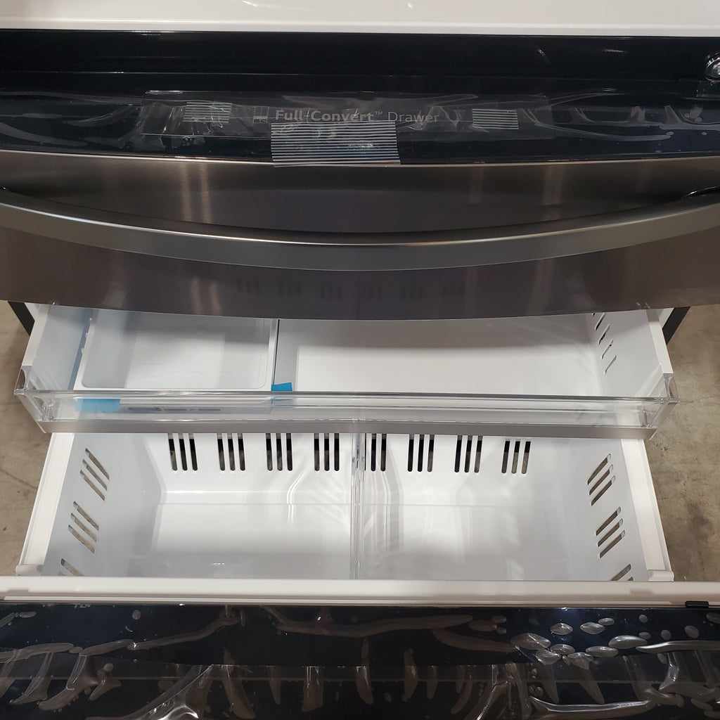 LG 23 cu. ft. Smart InstaView™ Door-in-Door® Counter-Depth Refrigerator with Craft Ice™ 3SD927 - LRMVC2306D - Open Box