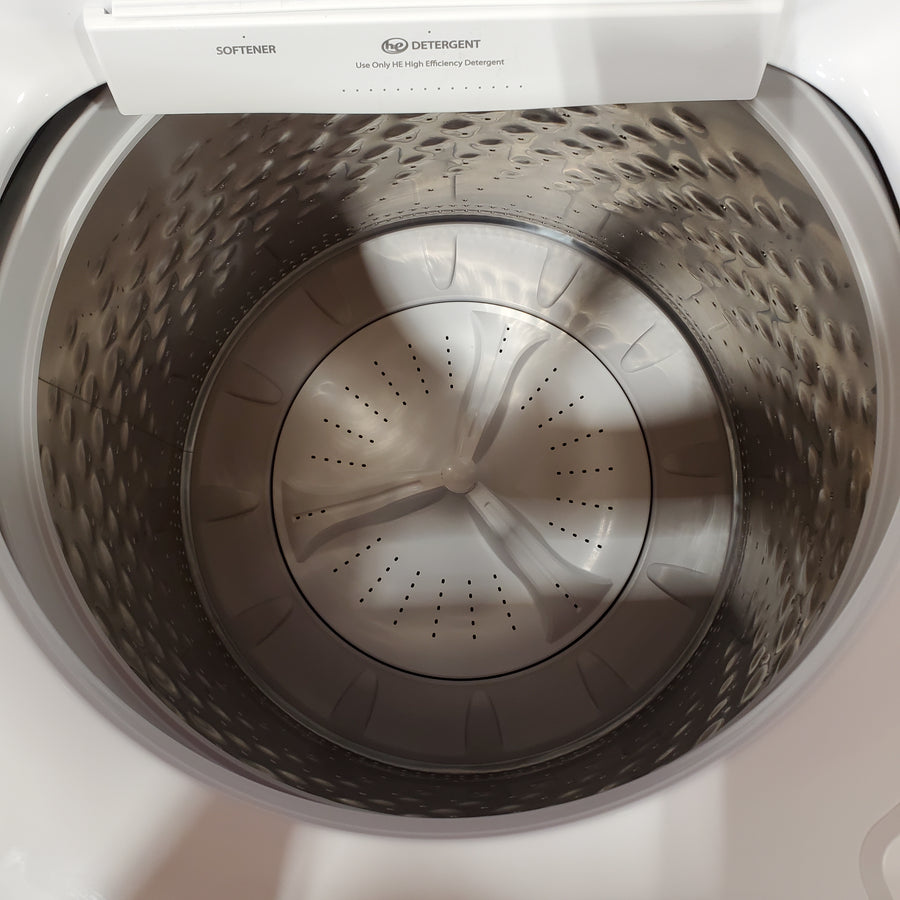 Maytag Top Load 4.8 cu ft Washer with Deep Fill and Slow-Close Glass Lid MVW6200KW - Scratch & Dent (Minor) and Maytag 7.0 cu ft Electric Dryer with Moisture Sensing and Quick Dry Cycle 16218 - MED6200KW - Open Box
