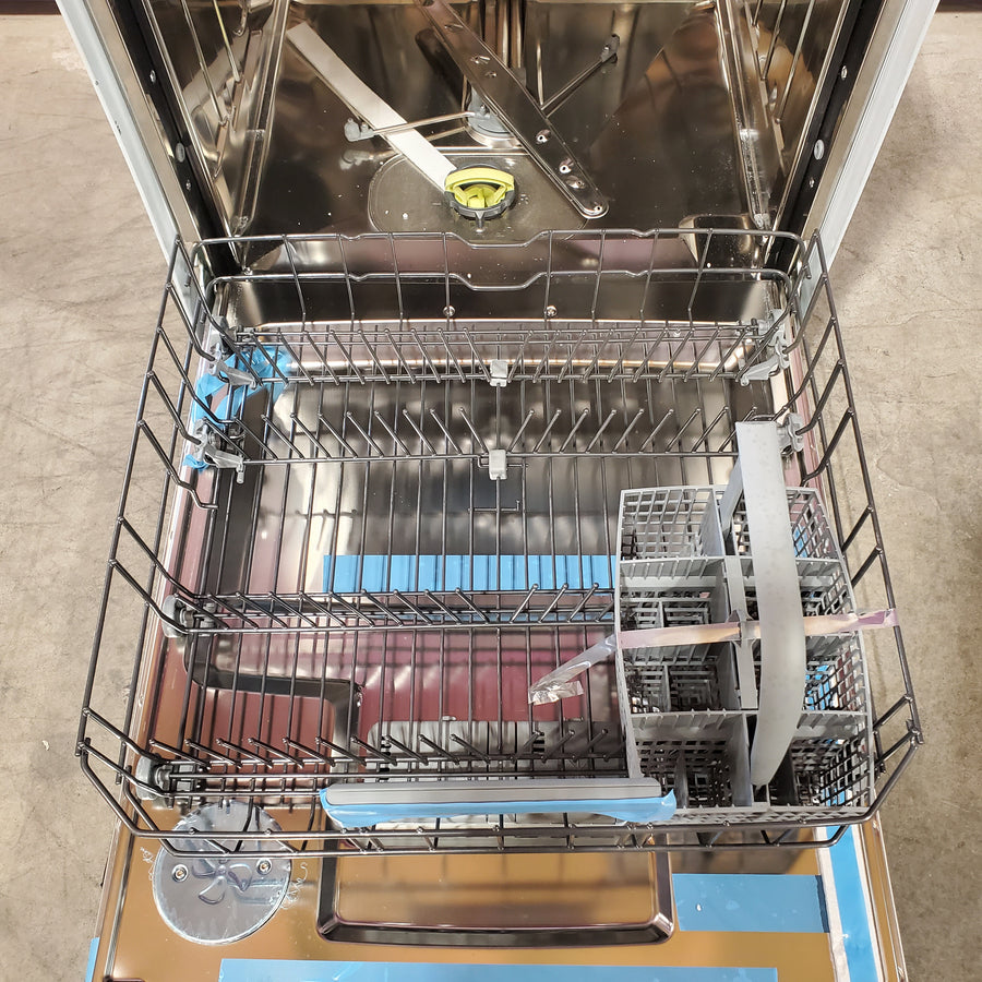 ASKO Dishwasher in Stainless Steel with Super Cleaning System™ 11112NEW73 - DBI664IXXLS - Open Box