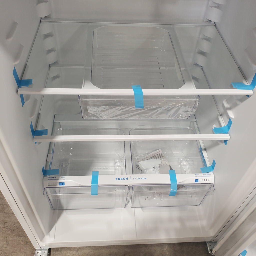 Pictures of Frigidaire 30 in. Width 18.3 cu. ft. Top Freezer Refrigerator with EvenTemp Cooling System in White 3SD951 - FFTR1835VW - Scratch & Dent (Minor) - Neu Appliance Outlet - Discount Appliance Outlet in Austin, Tx