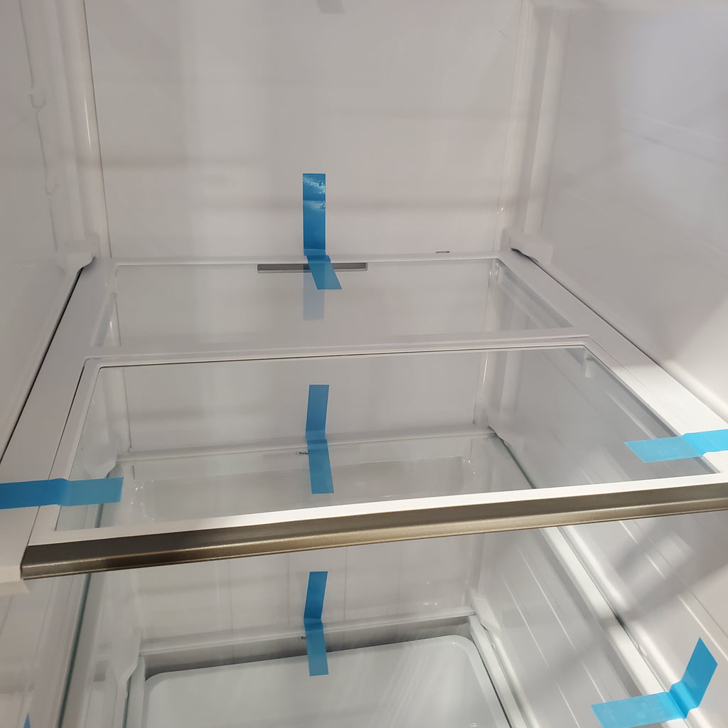 Pictures of Samsung Stainless Steel Bespoke Side-by-Side 28 cu. ft. Refrigerator with Beverage Center™ and Auto Fill Water Pitcher RS28CB7600QLAA - Scratch & Dent (Minor) - Neu Appliance Outlet - Discount Appliance Outlet in Austin, Tx