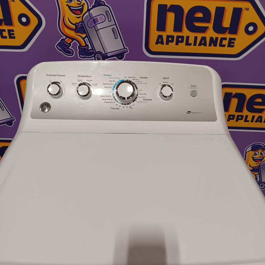 GE White Top Load 4.0 Cu. Ft. Capacity Washer with Stainless Steel Wash Basket GTW325ASWWW - New in Box and GE White Electric Aluminized Alloy Drum 7.2 Cu. Ft. Dryer with Sensor Dry and Extended Tumble 16238 - GTD45EASJWS - Certified Refurbished