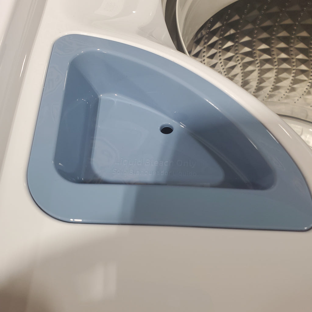 Pictures of Samsung Top Load 4.5 Cu. Ft. Washer with Soft Close Lid and Vibration Reduction Technology+ WA45T3200AW - Open Box - Neu Appliance Outlet - Discount Appliance Outlet in Austin, Tx
