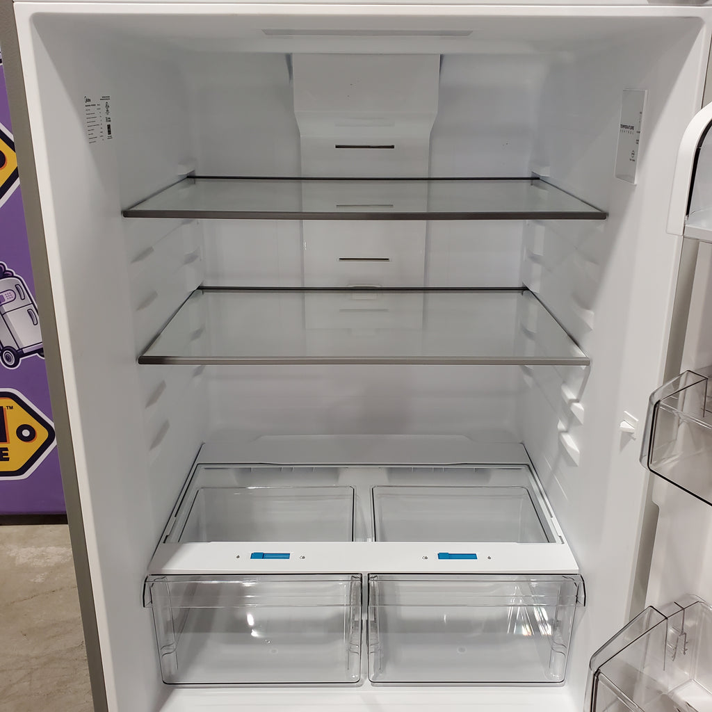Pictures of Midea 18 Cu. Ft. Stainless Garage Ready Top Freezer Refrigerator in Stainless Steel 22231SD328 - MRT18D3BST - Scratch & Dent (Major) - Neu Appliance Outlet - Discount Appliance Outlet in Austin, Tx