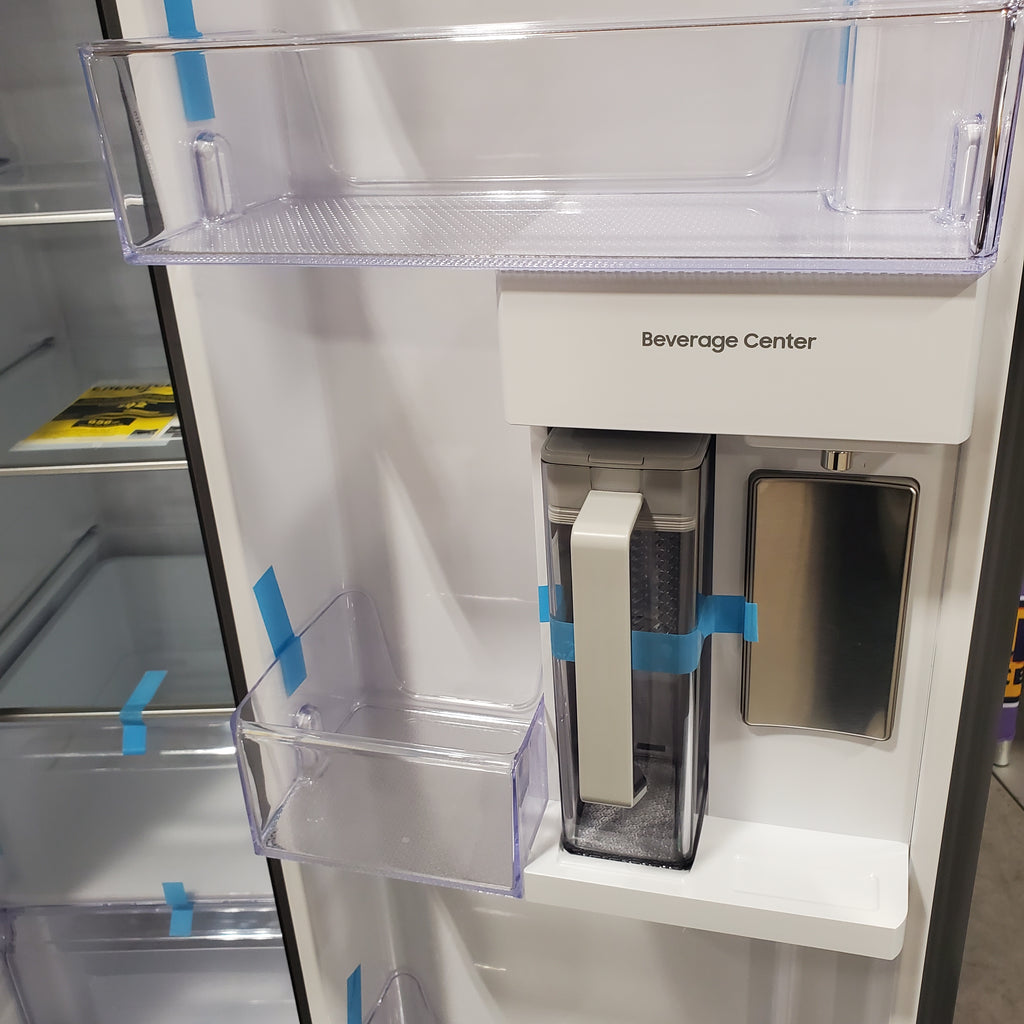 Pictures of Samsung Stainless Steel Bespoke Side-by-Side 28 cu. ft. Refrigerator with Beverage Center™ and Auto Fill Water Pitcher 3SD736 - RS28CB7600QL - Open Box - Neu Appliance Outlet - Discount Appliance Outlet in Austin, Tx
