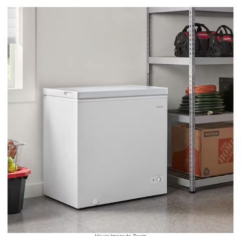 Vissani 7 cu. ft. Manual Defrost Chest Freezer with LED Light Type and Removable Storage Basket in White, Garage Ready MDCF7WH5 - Scratch & Dent (Major)