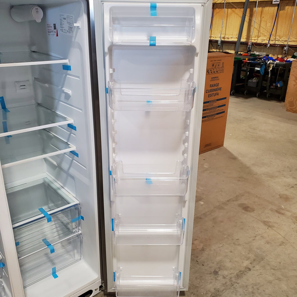 Frigidaire 25.6-cu ft ENERGY STAR Side-by-Side Refrigerator with Ice Maker in Fingerprint Resistant Stainless Steel 3SD776 - FRSS26L3AF - Scratch & Dent (Minor)