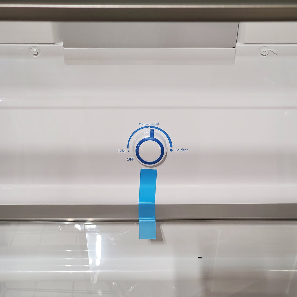 Pictures of Frigidaire 20 Cu. Ft. Garage Ready Upright Freezer in Carbon 3SD973 - FRUF2020AN - Scratch & Dent (Moderate) - Neu Appliance Outlet - Discount Appliance Outlet in Austin, Tx