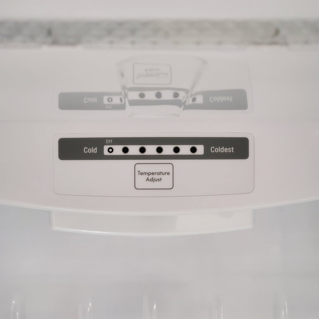 LG White 30 Inch Wide Top Freezer 20 Cu. Ft. Refrigerator with Electronic Temperature Controls and LoDecibel Quiet Operation 5SD273 - LTCS20020W - Scratch & Dent (Minor)