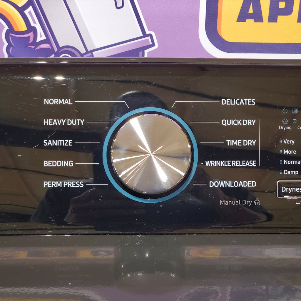 Samsung 7.4 cu. ft. Smart Electric Dryer with Sensor Dry in Brushed Black 24SD03 - DVE47CG3500V - Scratch & Dent (Minor)