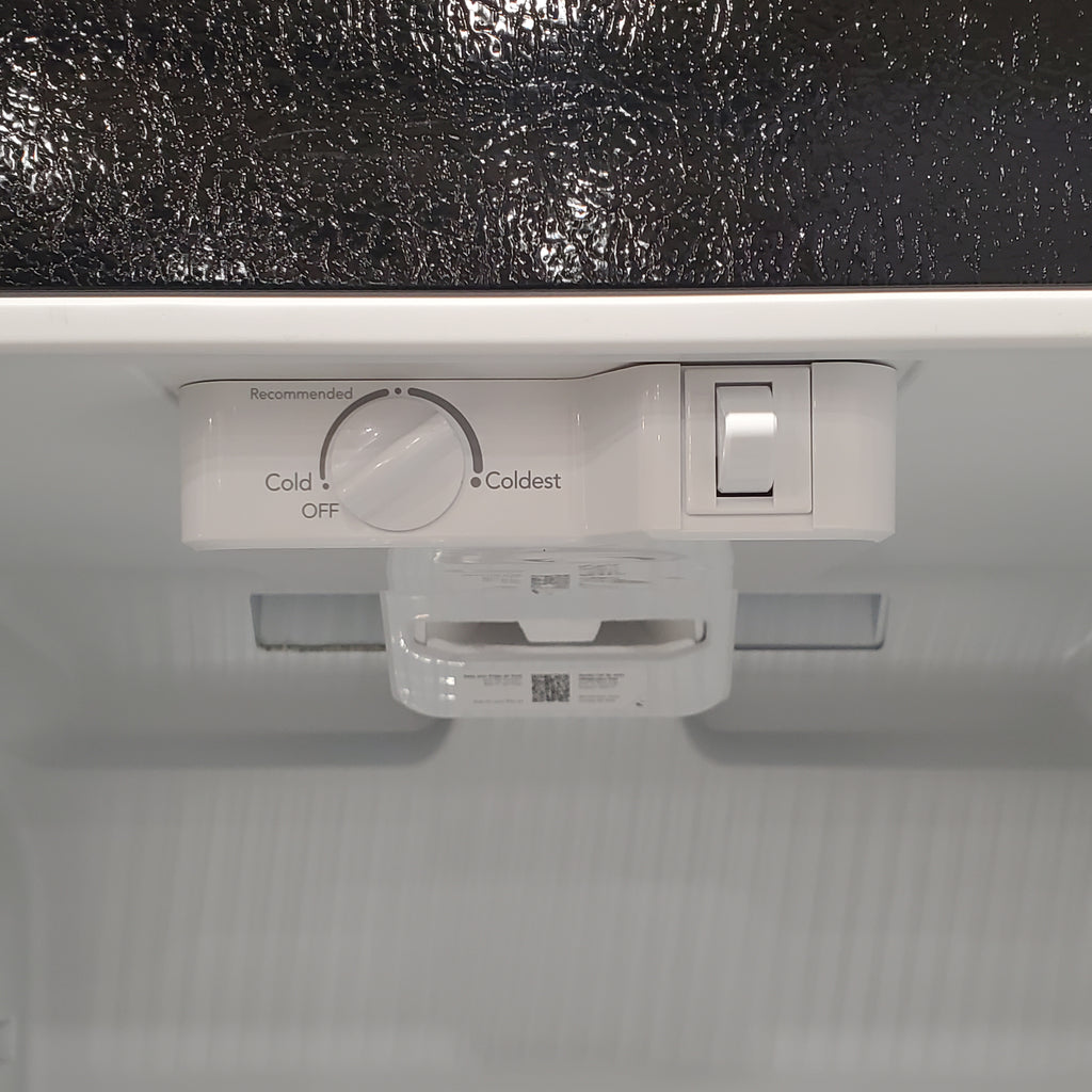 Frigidaire Garage Ready Top Freezer 18 Cu. Ft. Refrigerator with EvenTemp Cooling System 5SD268 - FFTR1814WB - Scratch & Dent (Minor)