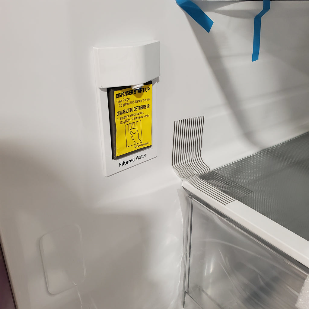 Pictures of LG 27 cu. ft. Smart Counter-Depth MAX™ French Door Refrigerator with Linear Cooling™ and Internal Water Dispenser 21SD003 - LRFLC2706S - Open Box - Neu Appliance Outlet - Discount Appliance Outlet in Austin, Tx