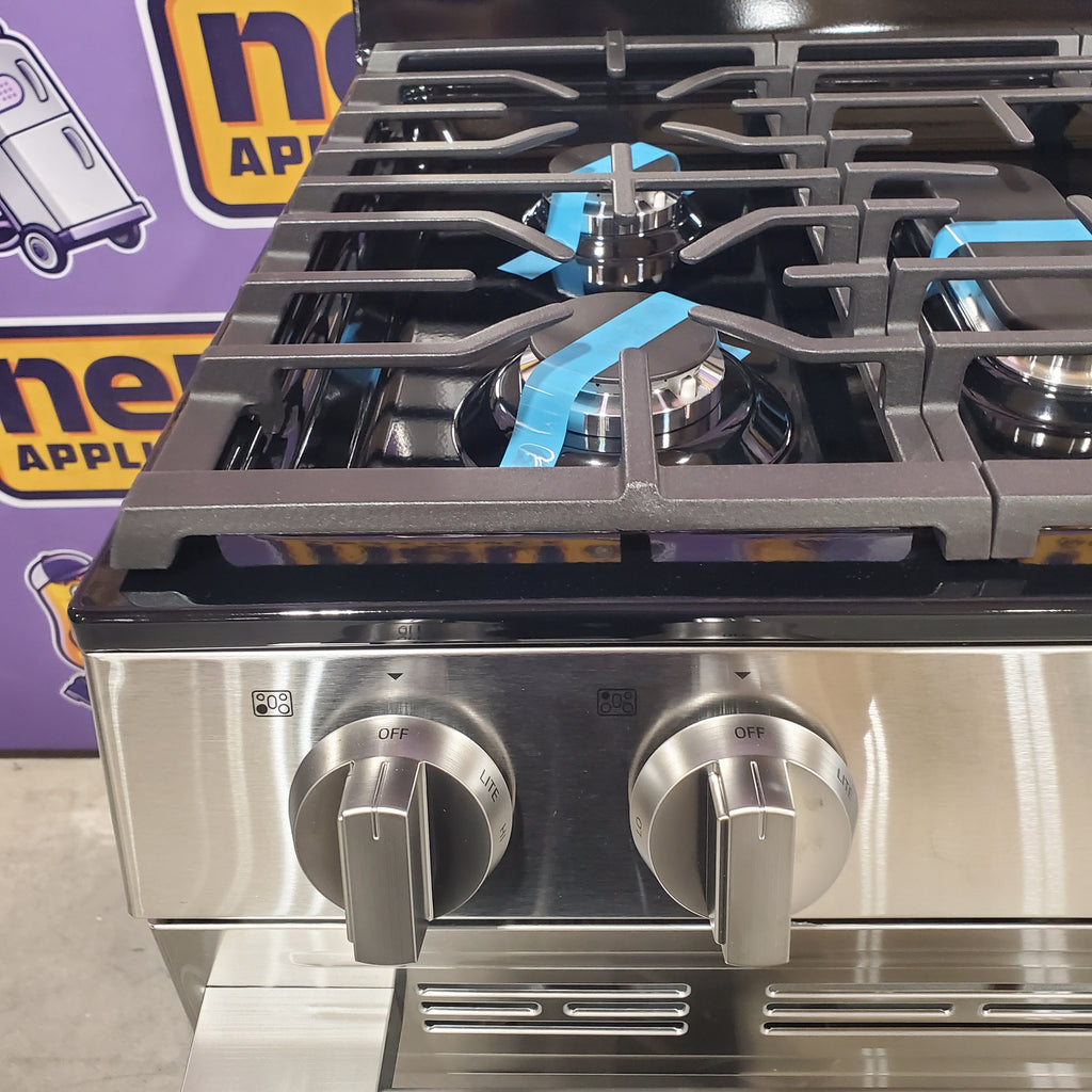 Pictures of LG 6.3 cu. ft. Smart Wi-Fi Enabled Probake Convection® Gas Range with Air Fry & EasyClean® 21SD031 - LRGN6323Y - Open Box - Neu Appliance Outlet - Discount Appliance Outlet in Austin, Tx