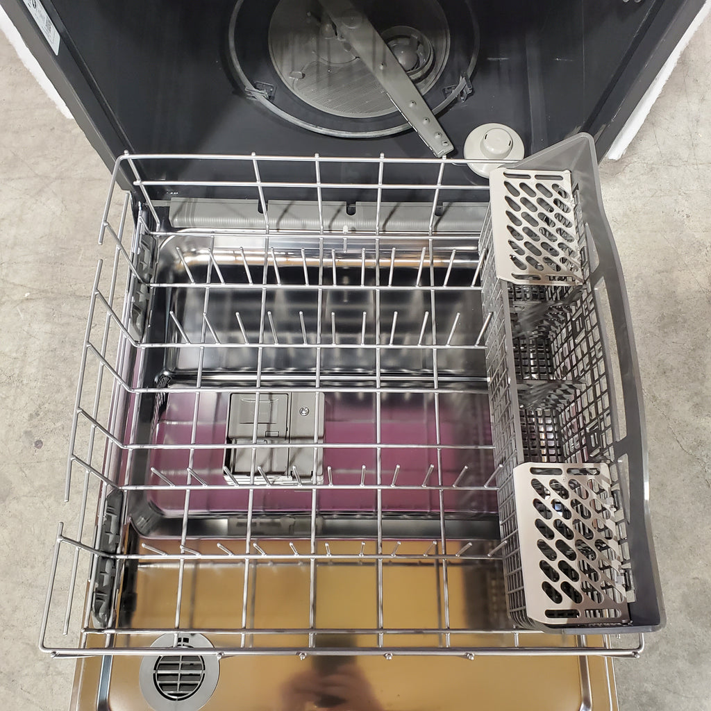 Pictures of Whirlpool Built In Dishwasher with 55 dBA in Fingerprint Resistant Stainless Steel 25131SD282 - WDP540HAMZ - Scratch & Dent (Moderate) - Neu Appliance Outlet - Discount Appliance Outlet in Austin, Tx