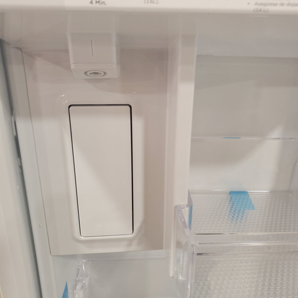 Pictures of Frigidaire 29 Cu. Ft. Standard-Depth French Door Refrigerator in Stainless Steel FRFN2813AF - Scratch & Dent (Minor) - Neu Appliance Outlet - Discount Appliance Outlet in Austin, Tx