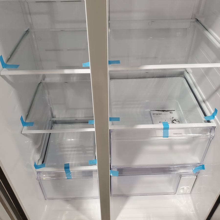 Samsung 28-cu ft Side-by-Side Refrigerator Smart Compatible with Ice Maker with Ice Dispenser in Fingerprint Resistant Stainless Steel 4SD398 - RS28A500ASR - Scratch & Dent (Minor)