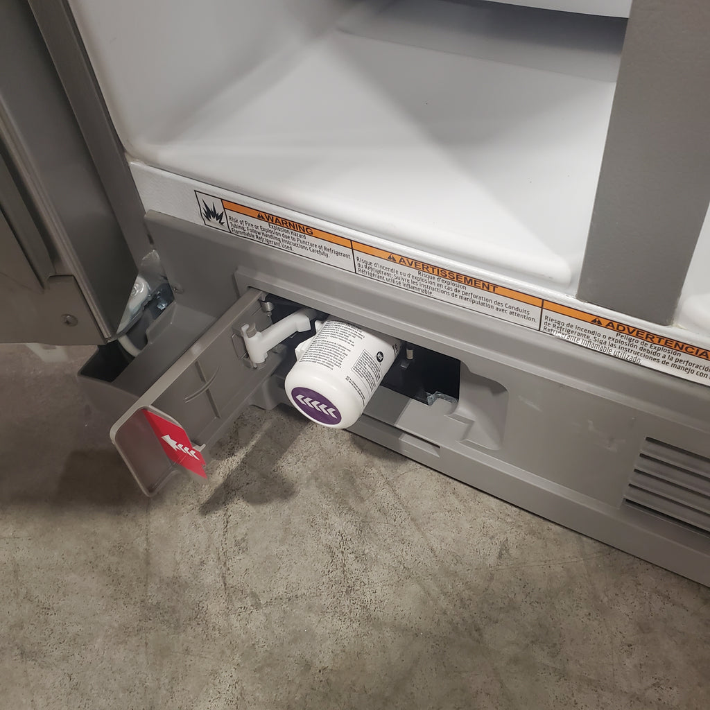 Whirlpool 33 Inch Wide Side by Side 21 Cu. Ft. Refrigerator with Can Caddy and Frameless Glass Shelves in Fingerprint Resistant Stainless Steel 5SD194 - WRS321SDHZ - Scratch and Dent (Moderate)