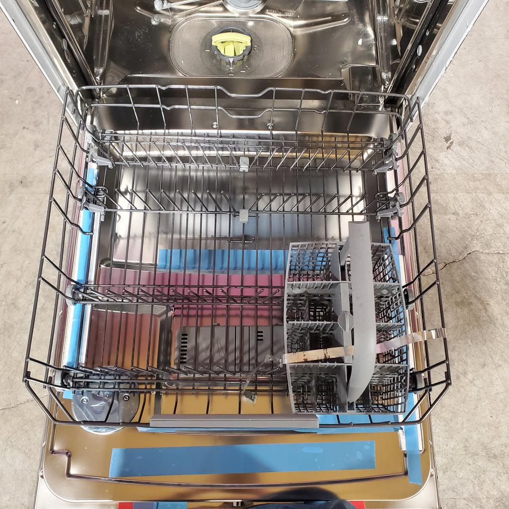 Pictures of Asko Dishwasher in TouchProof Stainless Steel 11131SD61 - DBI663IS - Open Box - Neu Appliance Outlet - Discount Appliance Outlet in Austin, Tx