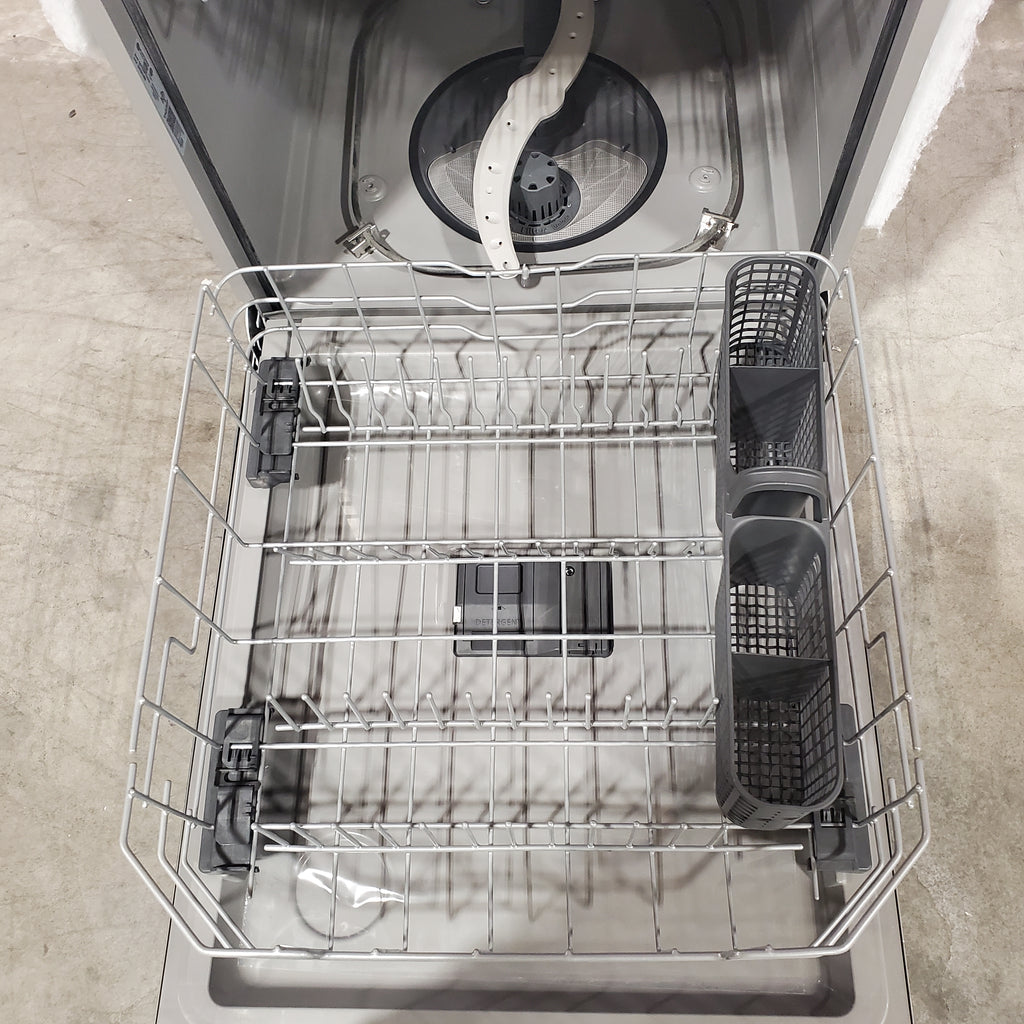 Pictures of GE® ENERGY STAR® Top Control with Plastic Interior Dishwasher with Sanitize Cycle & Dry Boost 3SD751 - GDT535PYVFS - Scratch & Dent (Minor) - Neu Appliance Outlet - Discount Appliance Outlet in Austin, Tx