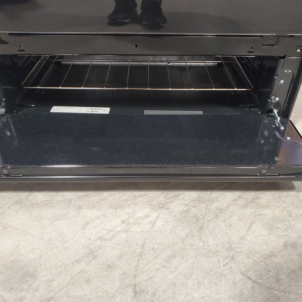 Pictures of Amana Gas 30 Inch Range with Bake Assist Temps and Extra Large Oven Window AGR6303MMB - Scratch and Dent (Minor) - Neu Appliance Outlet - Discount Appliance Outlet in Austin, Tx