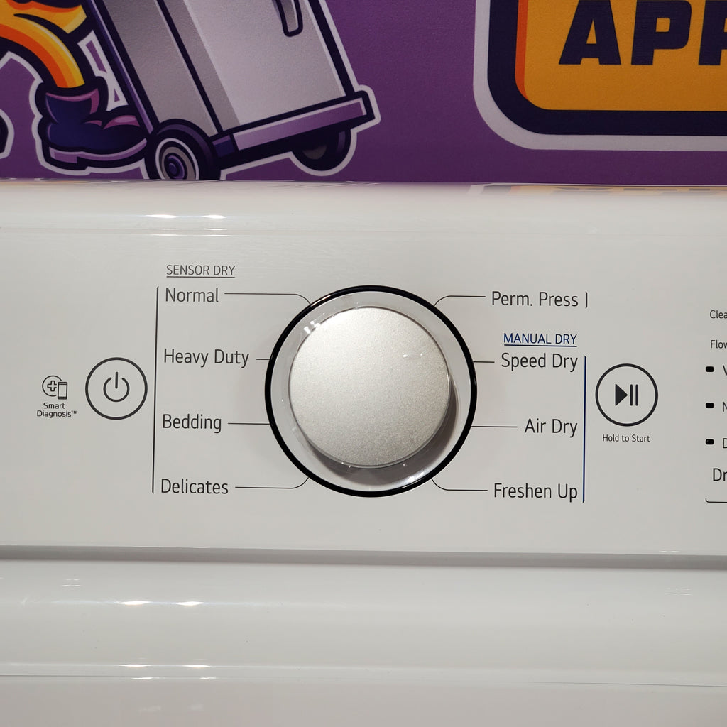 LG 7.3 cu. ft. Ultra Large Capacity Electric Dryer with Sensor Dry Technology 3SD905 - DLE7150W - Scratch & Dent (Minor)