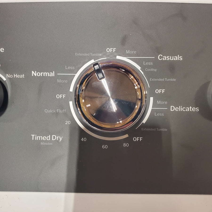 GE 7.2 cu. ft. Capacity Electric Dryer with Up To 120 ft. Venting and Extended Tumble GE9903 - GTD48EASWWB - New in Box