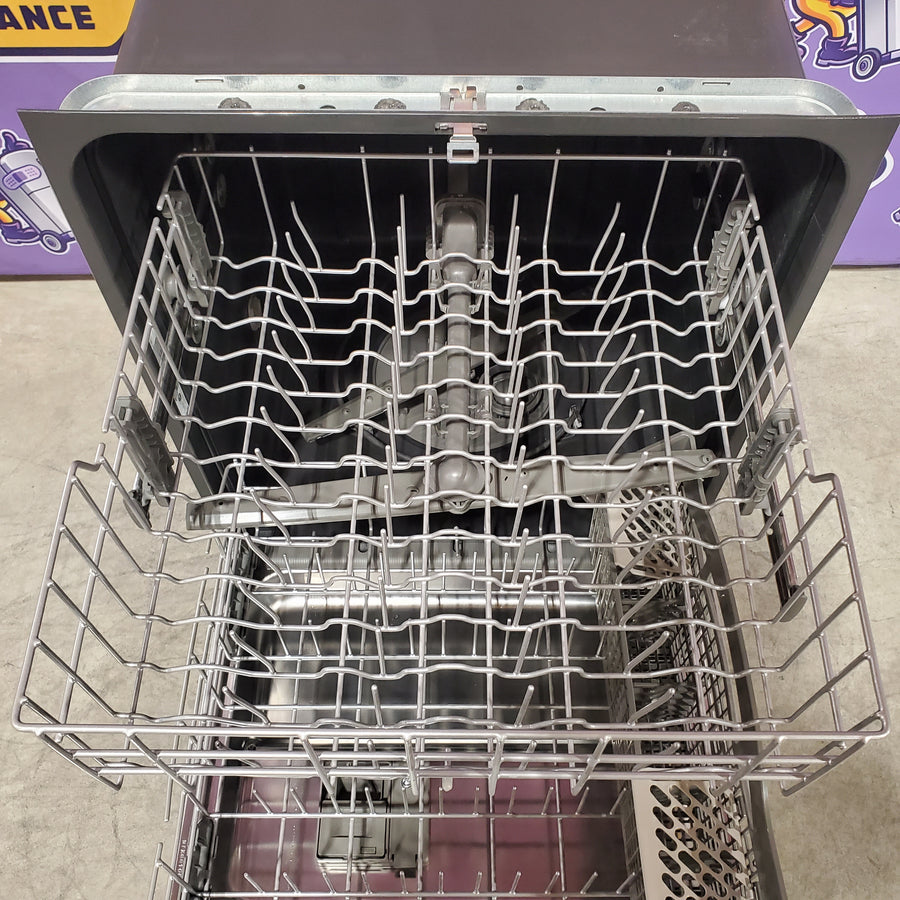 Whirlpool Built In Dishwasher with 55 dBA in Fingerprint Resistant Stainless Steel 251315SD1149 - WDP540HAMZ - Scratch & Dent (Major)