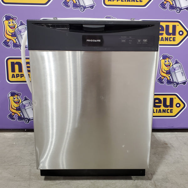 Frigidaire Front Control Built In Dishwasher with 5-Level Wash System in Stainless Steel 25137SD713 - FDPC4221AS - Scratch & Dent (Moderate)