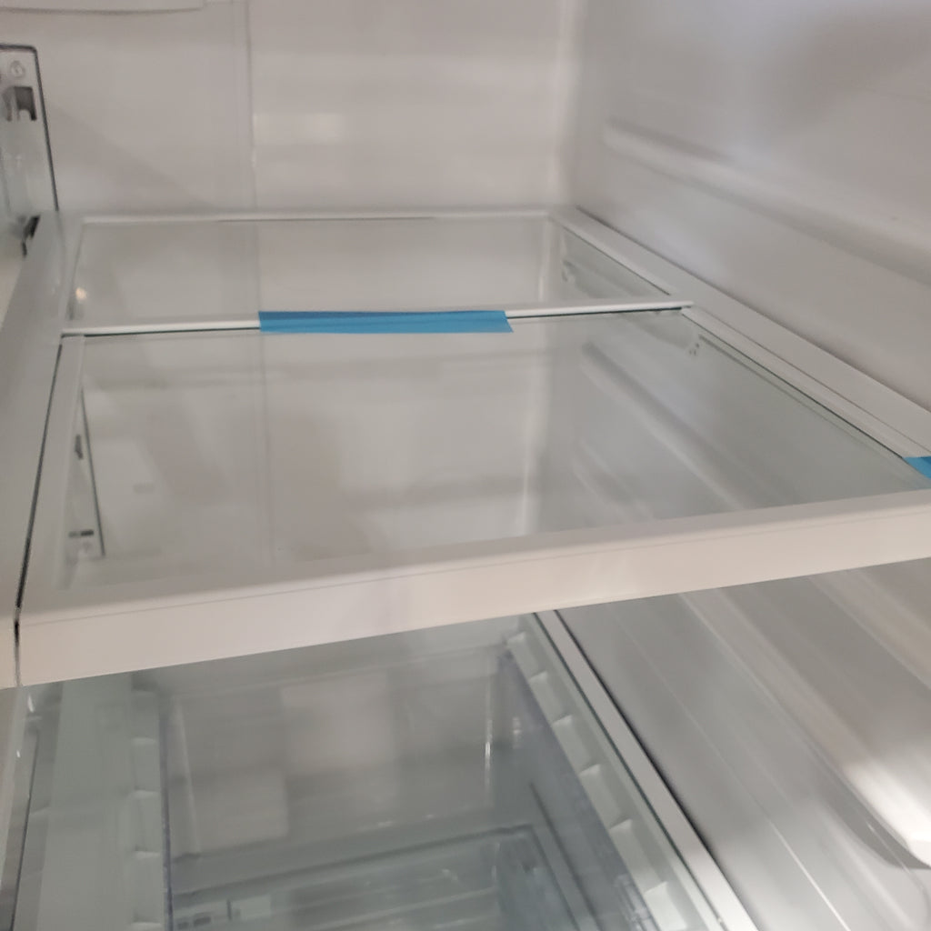 GE 33" Wide Stainless Steel ENERGY STAR 24.7 Cu. Ft. French-Door Refrigerator with Ice Maker and Water Dispenser 3SD883 - GNE25JYKFS - Open Box
