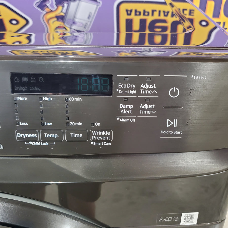 Samsung Frontload Brushed Black7.5 Cu. Ft.  Electric Dryer with Sensor Dry 31131SD53 - DVE45T6000V - Scratch & Dent (Minor)